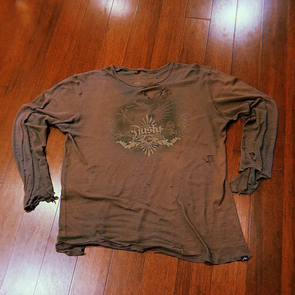 Rusty Surfers | Men’s Vintage Retro Fit Distressed Olive Green Long Sleeve Shirt